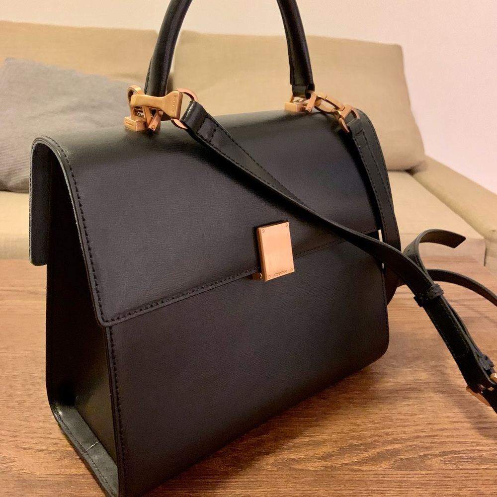 Couronne Black Leather Purse with Adjustable and Detachable Strap